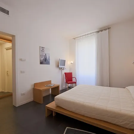 Arco Vecchio Urban - Epoca Collection ليتشي