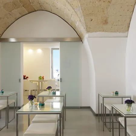 Arco Vecchio Urban - Epoca Collection ليتشي