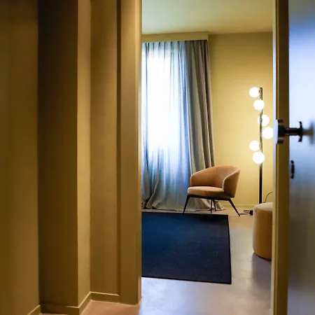 Arco Vecchio Urban - Epoca Collection ليتشي