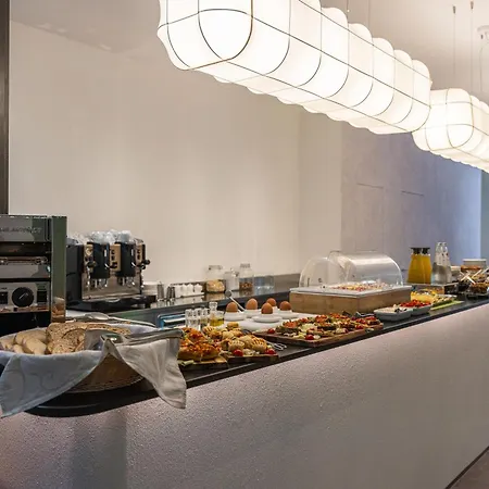 מלון Arco Vecchio Urban - Epoca Collection 4*