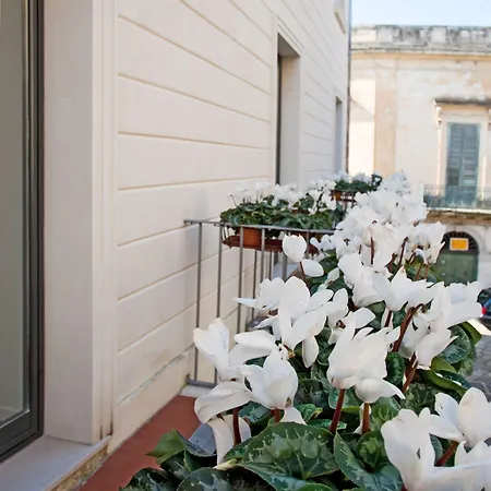 فندق Arco Vecchio Urban - Epoca Collection 4*