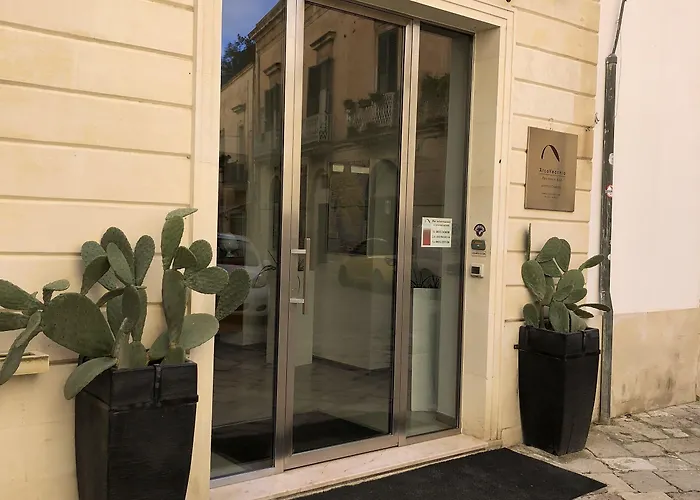 מלון Arco Vecchio Urban - Epoca Collection לצ'ה