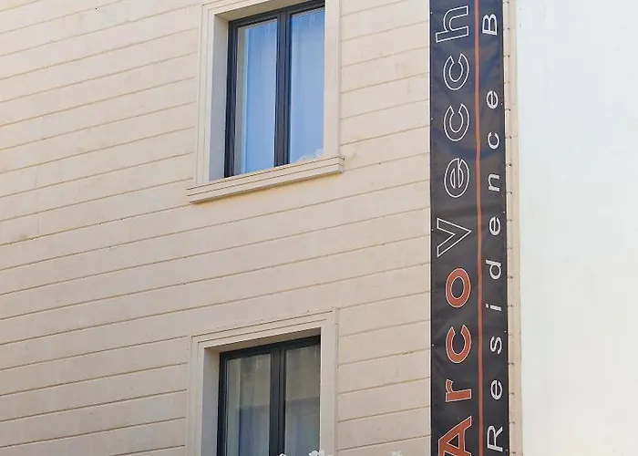 מלון Arco Vecchio Urban - Epoca Collection לצ'ה